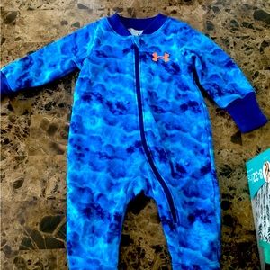 Tie die blue underarmor 0-3 month onesie